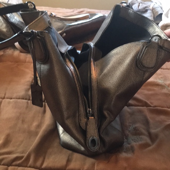 Coach Handbag - Picture 6 of 8